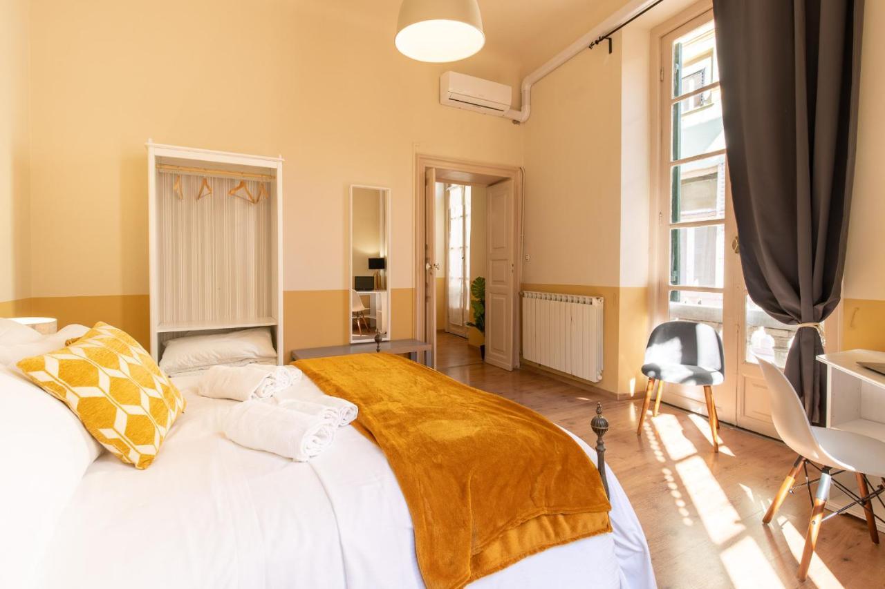 Family Apartments Angeli เจนัว ภายนอก รูปภาพ